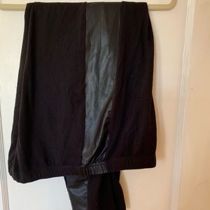 SEXY FAUX LEATHER SIDE leggings